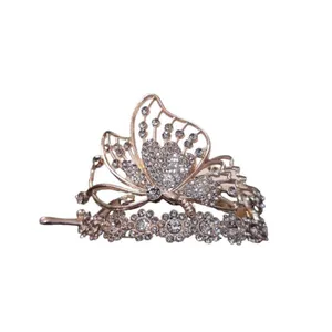 گیره مو زنانه مدل نیم تاج پروانه ای آویزدار