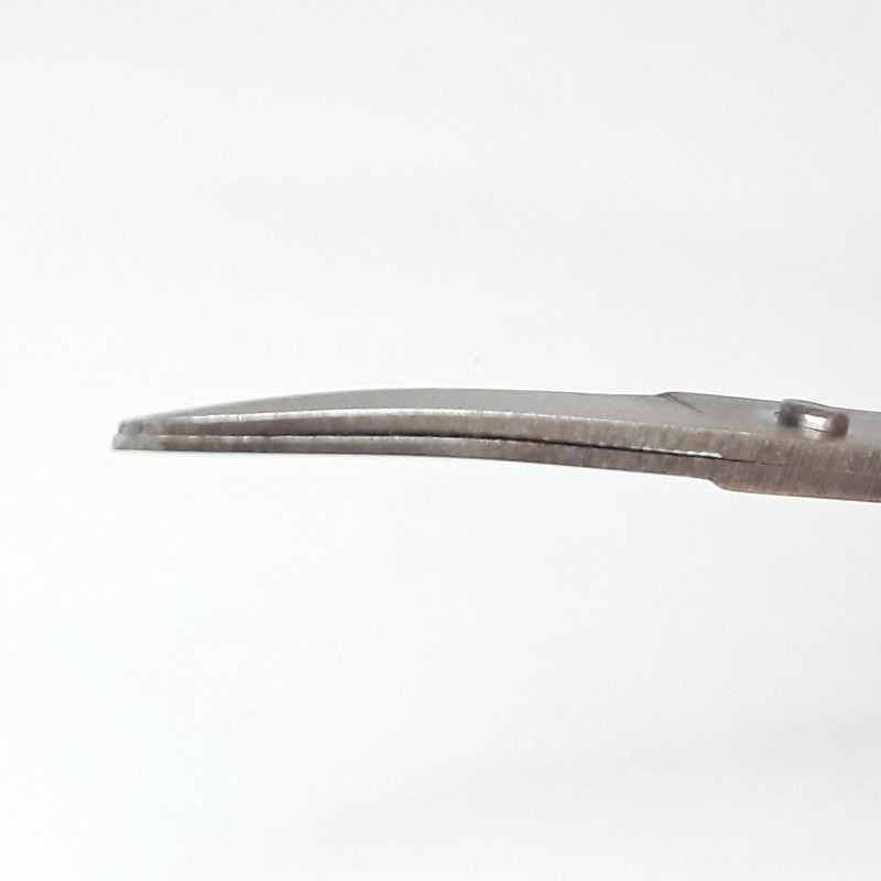 قیچی ابرو اف اند ال مدل تیتانیوم