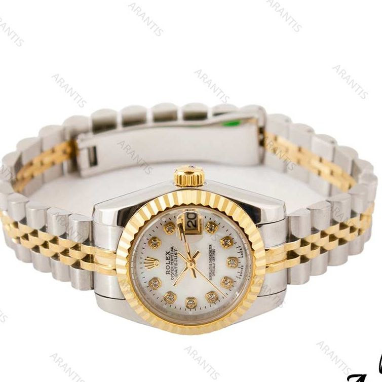 ساعت مچی عقربه ای زنانه مدل نگینی ساده ساعت مچی عقربه ای زنانه مدل نگینی ساده