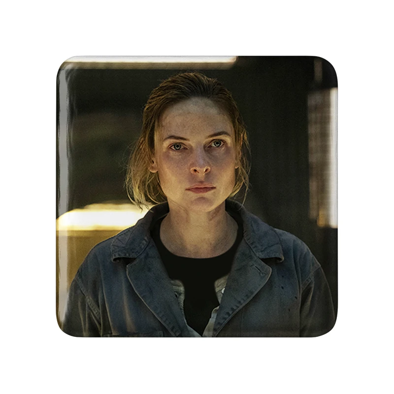 مگنت خندالو طرح سریال سیلو Silo مدل مربعی کد 29967