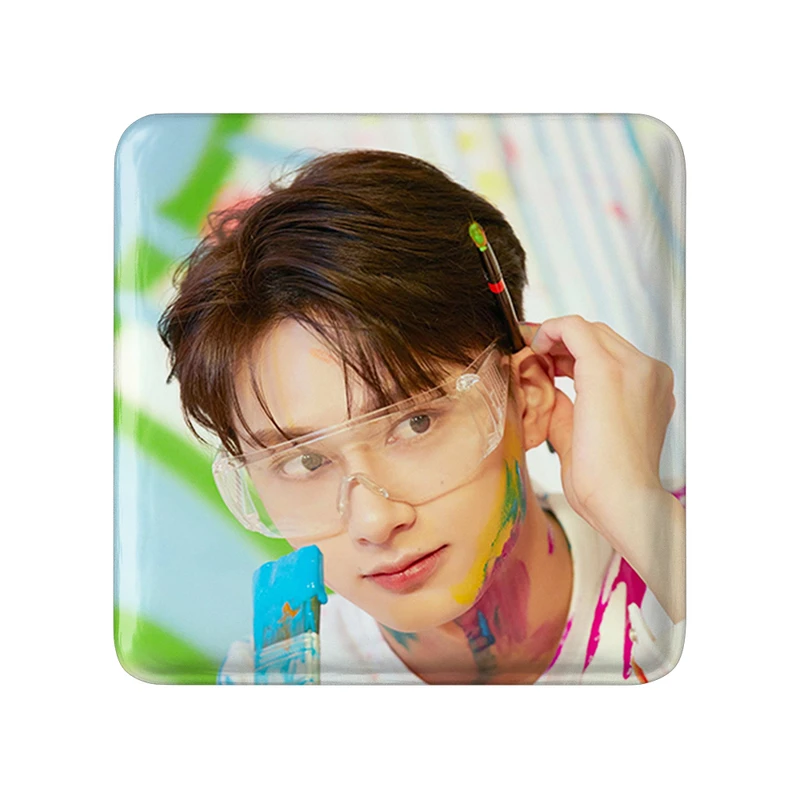 مگنت خندالو طرح جونهی گروه سونتین Seventeen  مدل مربعی کد 21600