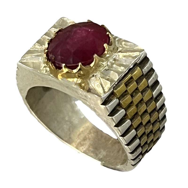 انگشتر نقره مردانه مدل دست ساز یاقوت انگشتر نقره مردانه مدل دست ساز یاقوت