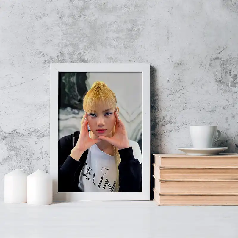 تابلو خندالو مدل لیسا گروه بلک پینک کد 16753