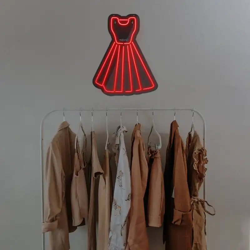 چراغ دیواری نئون دیزاین مدل Women-Clothes-BL_RD