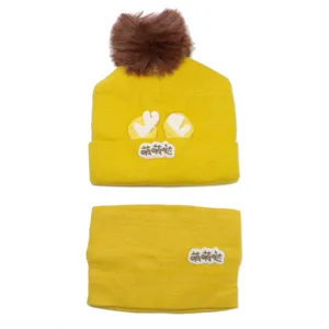 ست کلاه و شال گردن بافتنی بچگانه مدل ساده رنگ زرد