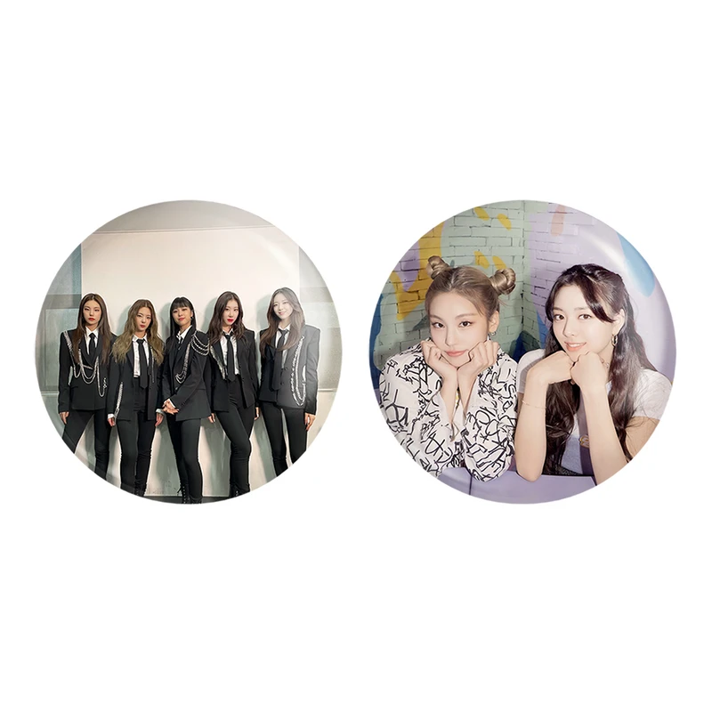 پیکسل خندالو مدل گروه ایتزی ITZY کد 2022720232 مجموعه 2 عددی