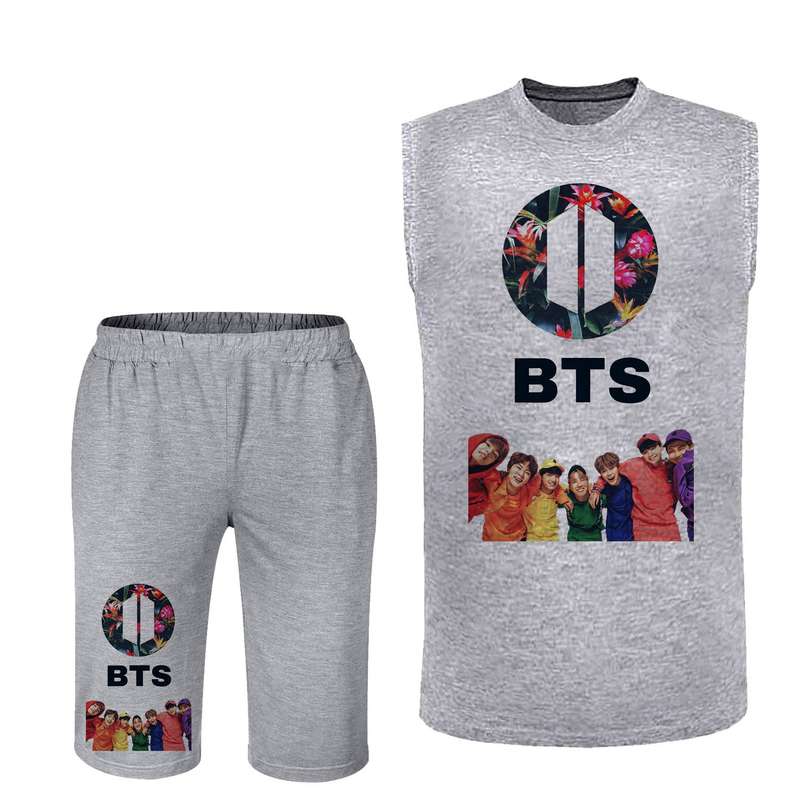 ست تاپ و شلوارک مردانه مدل بی تی اس کد 240 رنگ طوسی