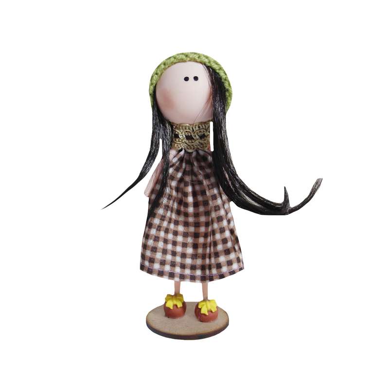 تندیس مدل دختر روسی