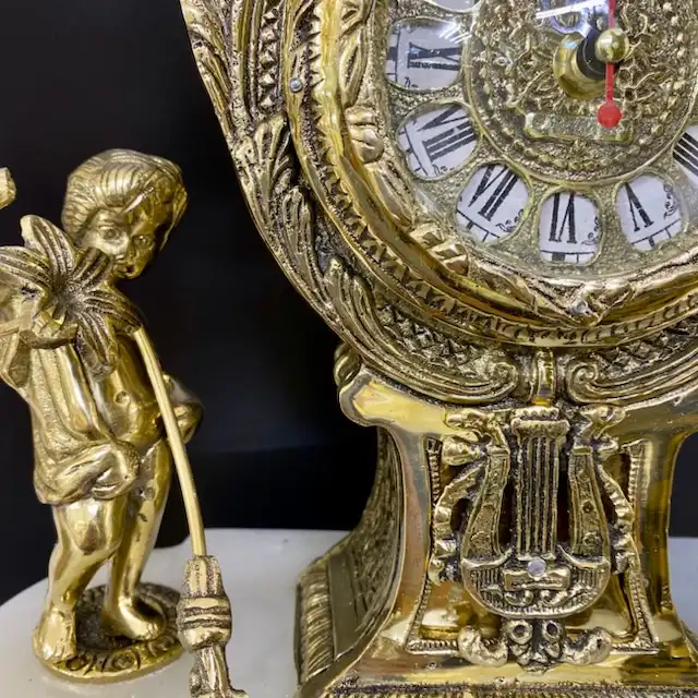 ست 3 تکه ساعت و جاشمعی برنجی مدل فرشته