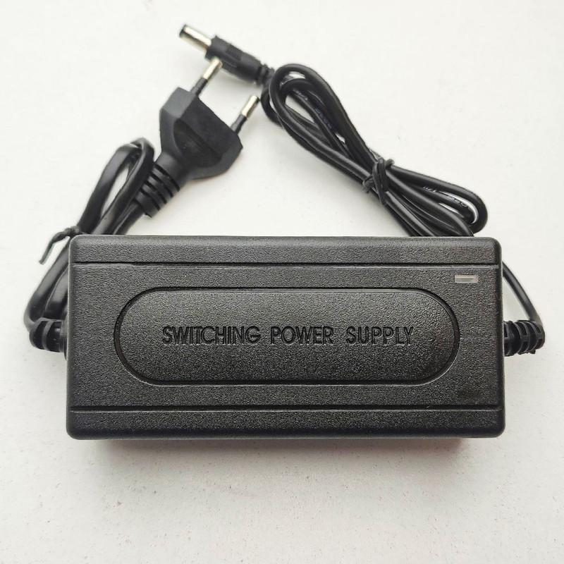 آداپتور 12 ولت 5 آمپر مگا مدل BT-1250