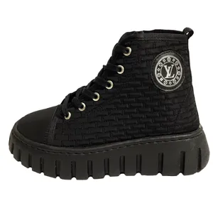 نیم بوت زنانه مدل کاپشنی خشتی کد lv-m2026