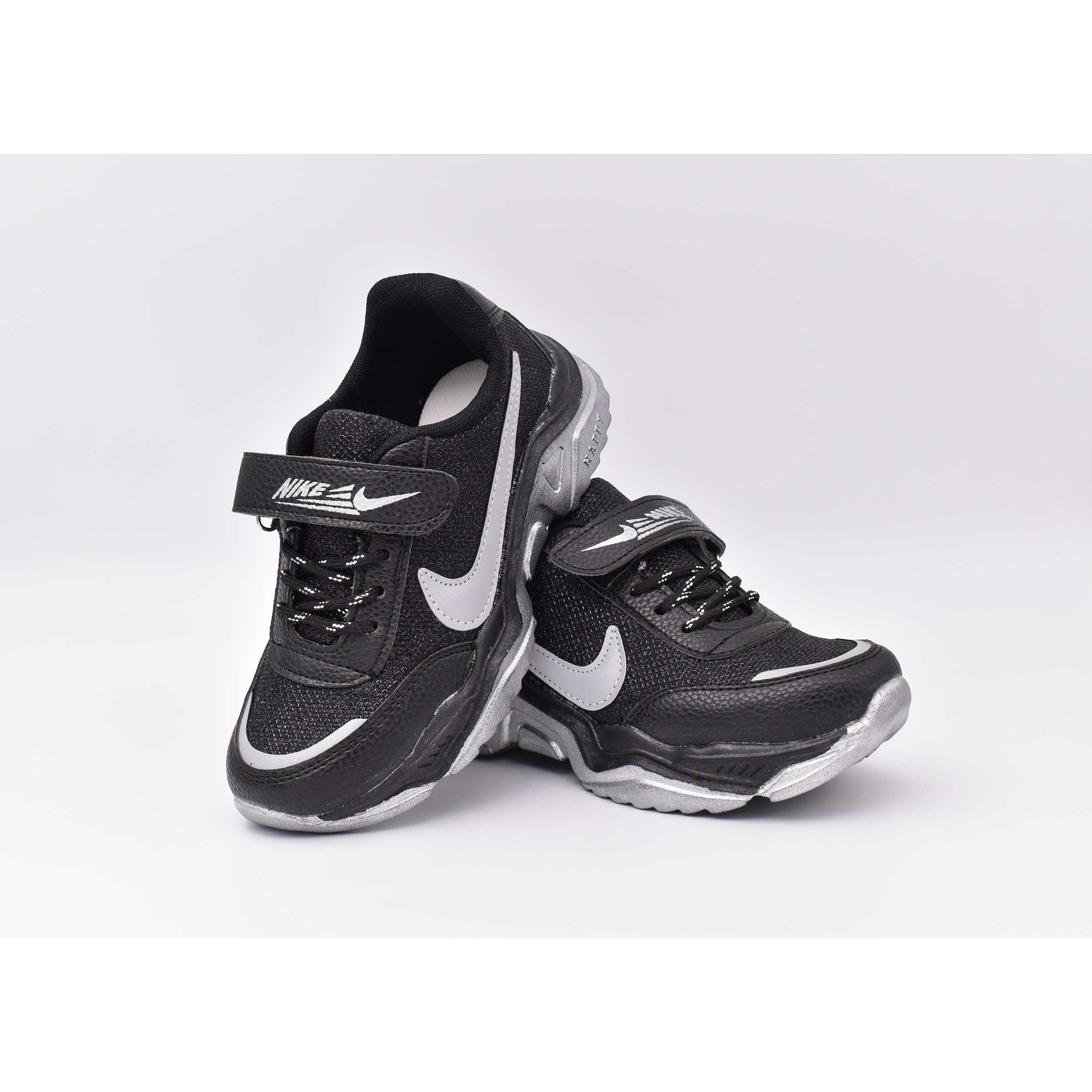 کفش مخصوص پیاده روی پسرانه کد 7683