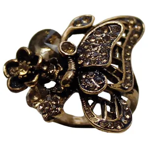 انگشتر زنانه طرح گل و پروانه کد 846