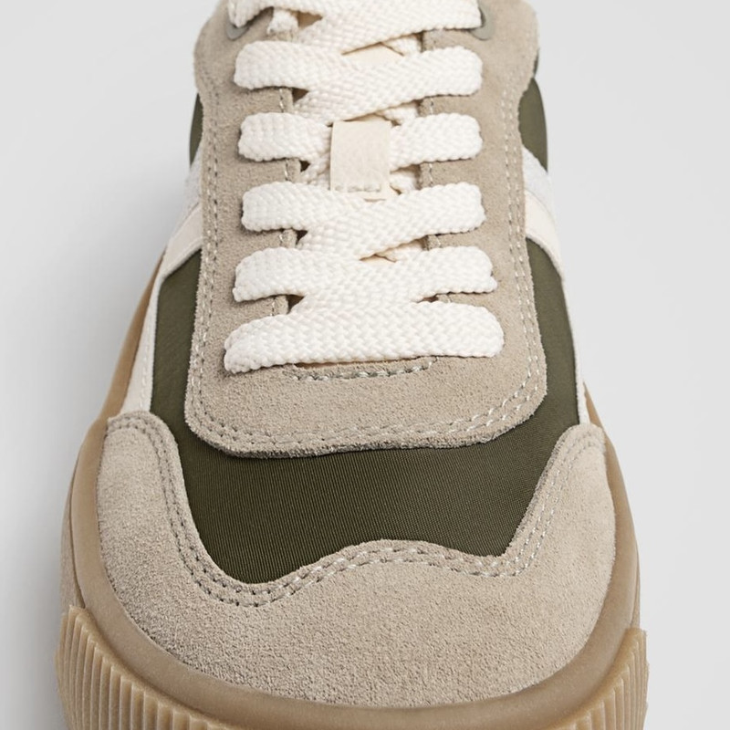 کفش روزمره زنانه استرادیواریوس مدل 2025