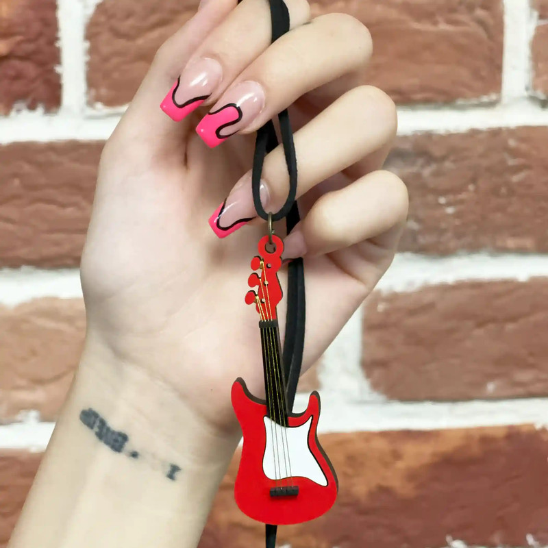 گردنبند طرح ساز گیتار برقی مدل متالهد کد m.2537s