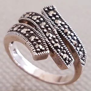 انگشتر نقره زنانه مدل PL766