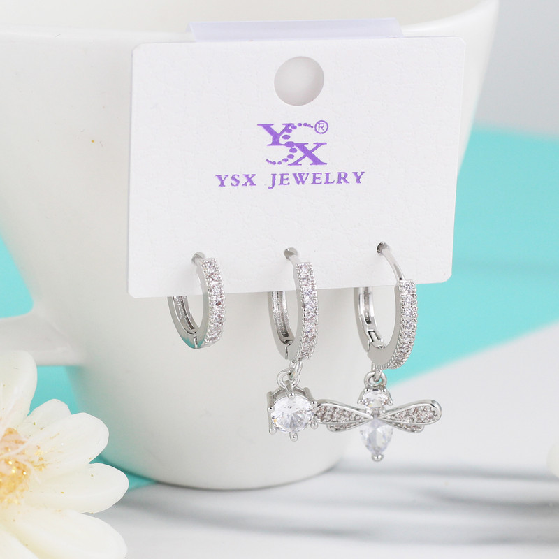 گوشواره زنانه وای اس ایکس مدل شاپرک کد J635 بسته سه عددی گوشواره زنانه وای اس ایکس مدل شاپرک کد J635 بسته سه عددی