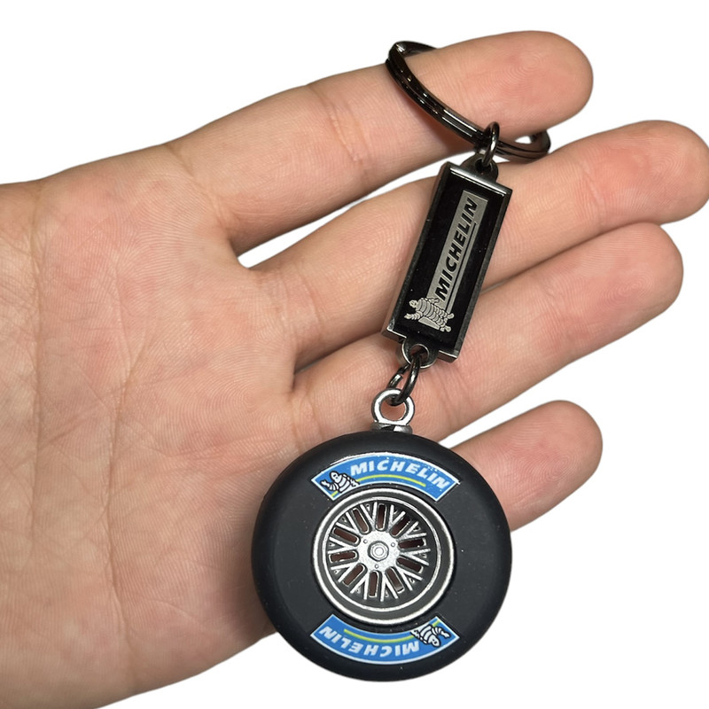 جاسوئیچی خودرو طرح لاستیک مدل M1 مناسب برای هیوندای سوناتا