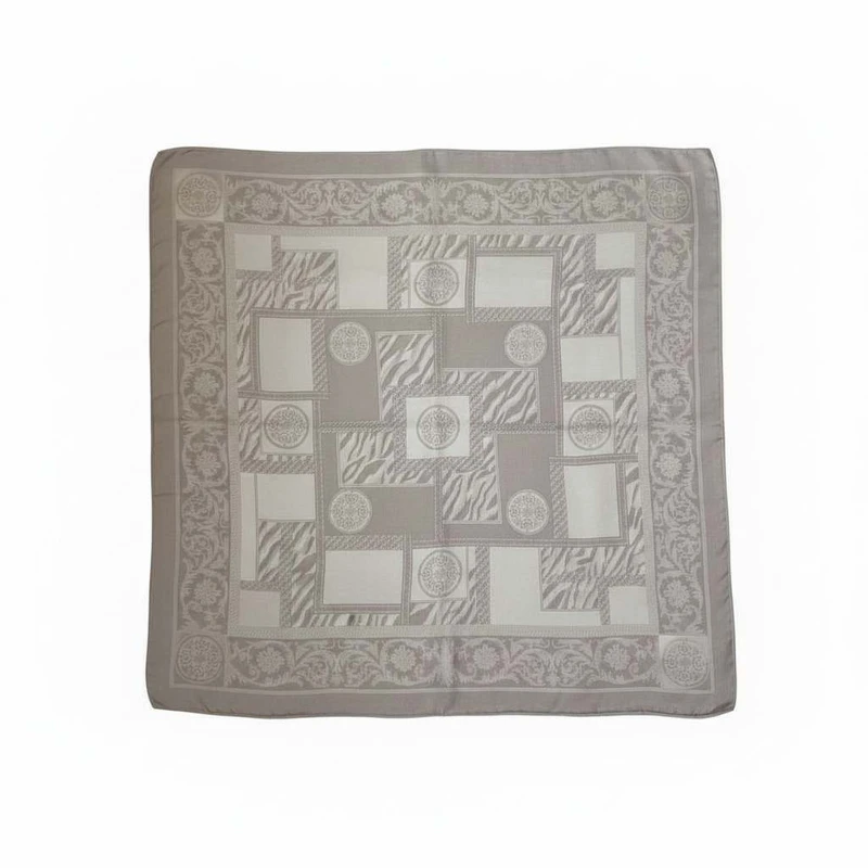 روسری زنانه مدل ژاکارد ابریشم دو رویه کد ۰۱۴۳