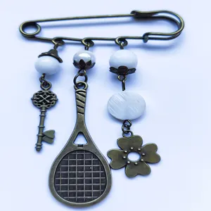 سنجاق سینه زنانه مدل تنیس