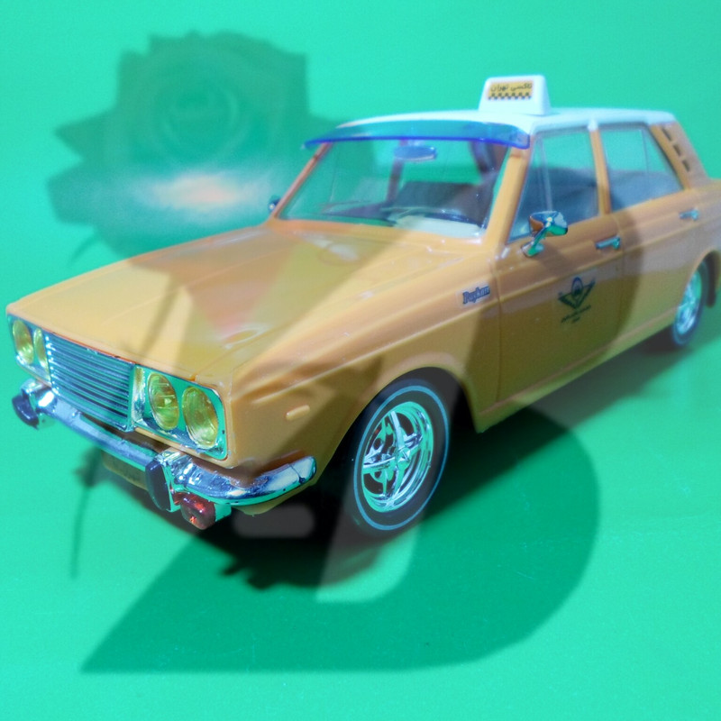 ماکت ماشین مدل تاکسی پیکان