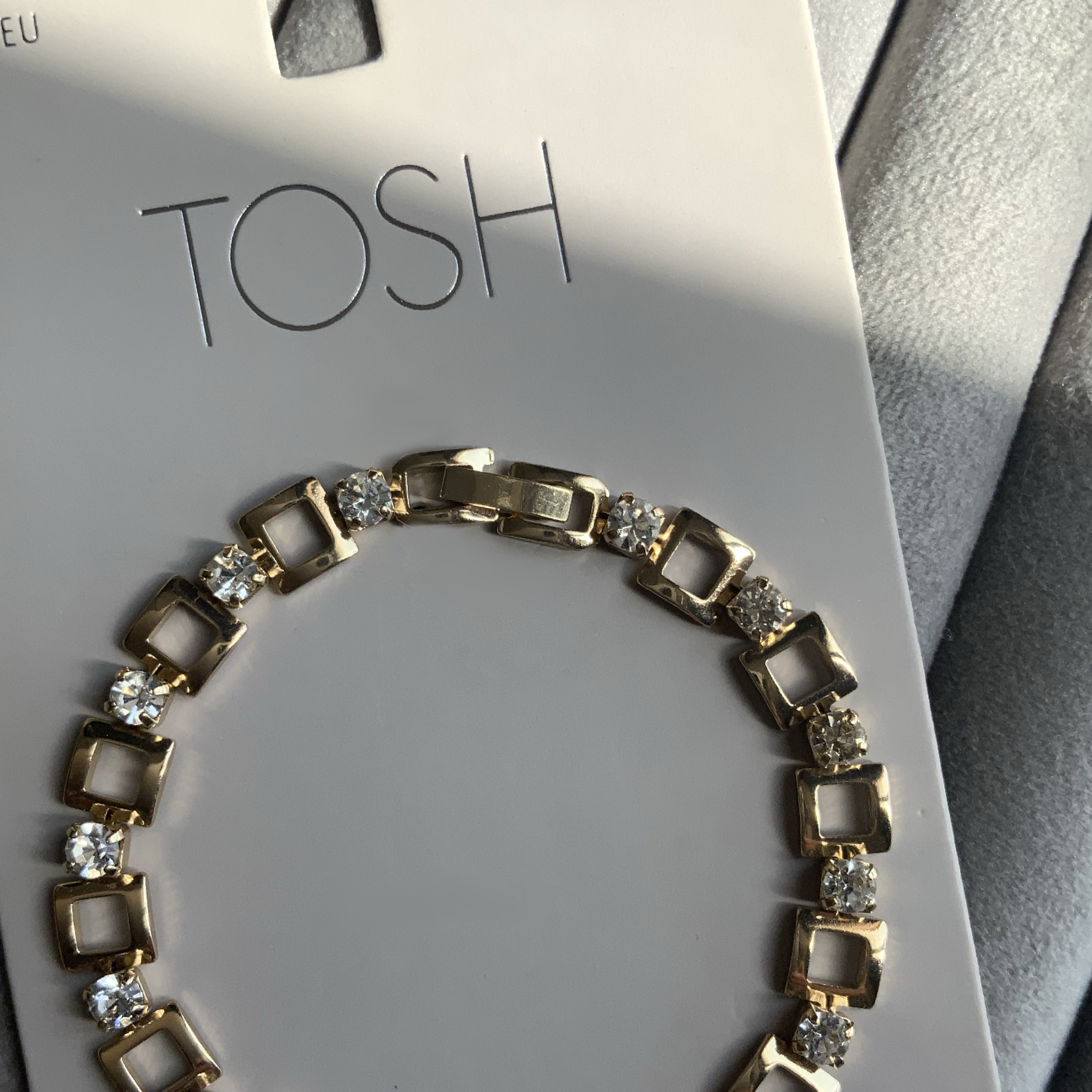 دستبند زنانه تاش مدل AB1199-007 دستبند زنانه تاش مدل AB1199-007