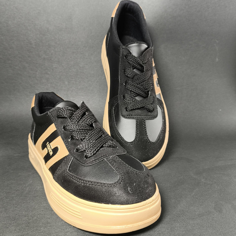 کفش روزمره زنانه مدل sum122