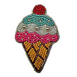 گل سینه زنانه طرح بستنی مدل 2IC00