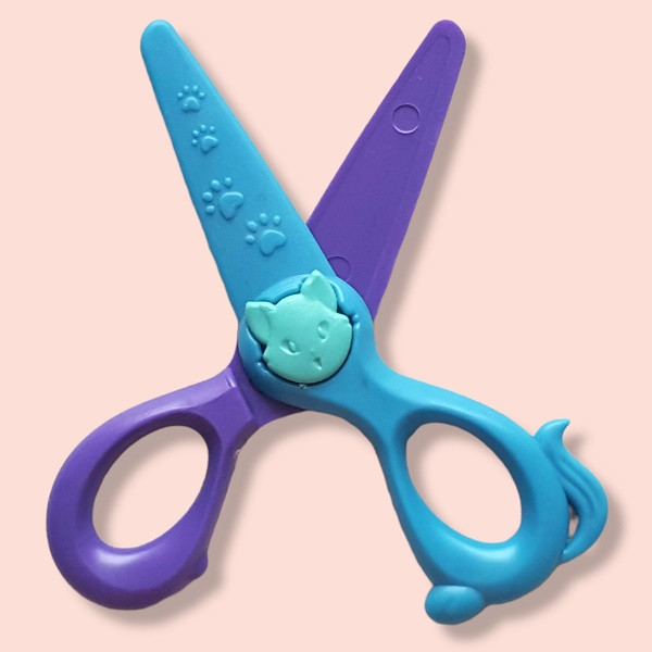 قیچی مدل کودک بدون تیغه کد FORM-110-61