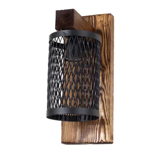 چراغ دیواری ای دی ام وود مدل چوبی توری کد W-45
