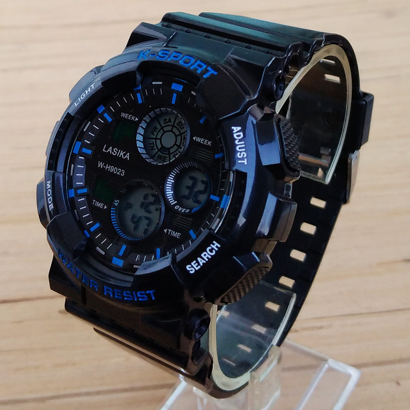 ساعت مچی دیجیتال پسرانه مدل اسپرت کد W-H8022-B