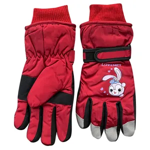 دستکش بچگانه مدل برف بازی کد 13