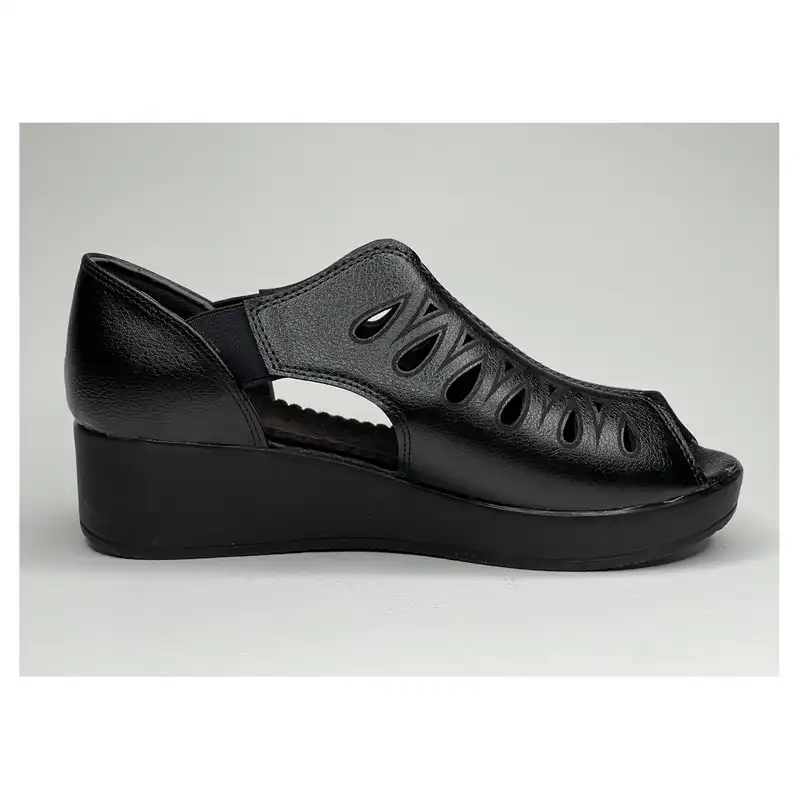 صندل زنانه مدل 061