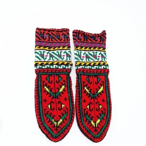 جوراب ساق بلند بافتنی مدل سنتی