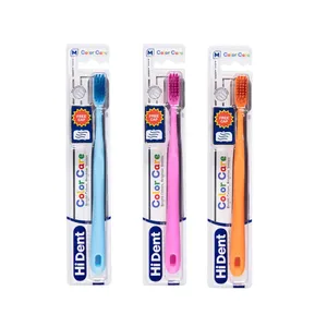 مسواک هایدنت مدل کالر کر قابدار کد 985 با برس متوسط بسته 3 عددی