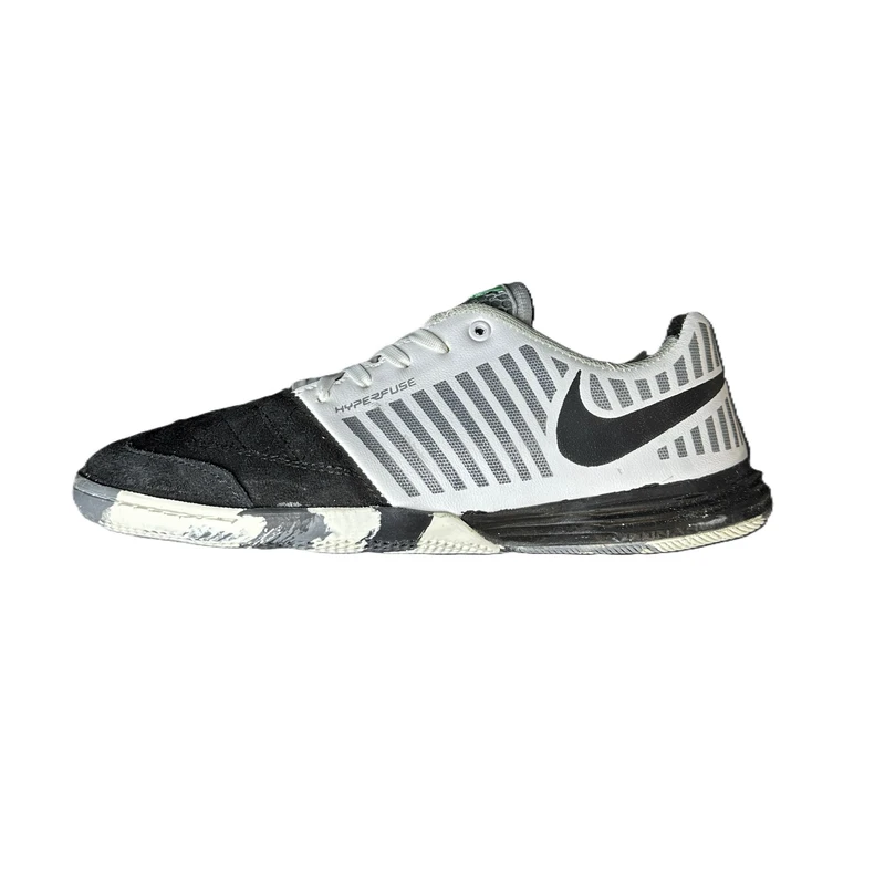 کفش فوتسال مردانه مدل 2026W