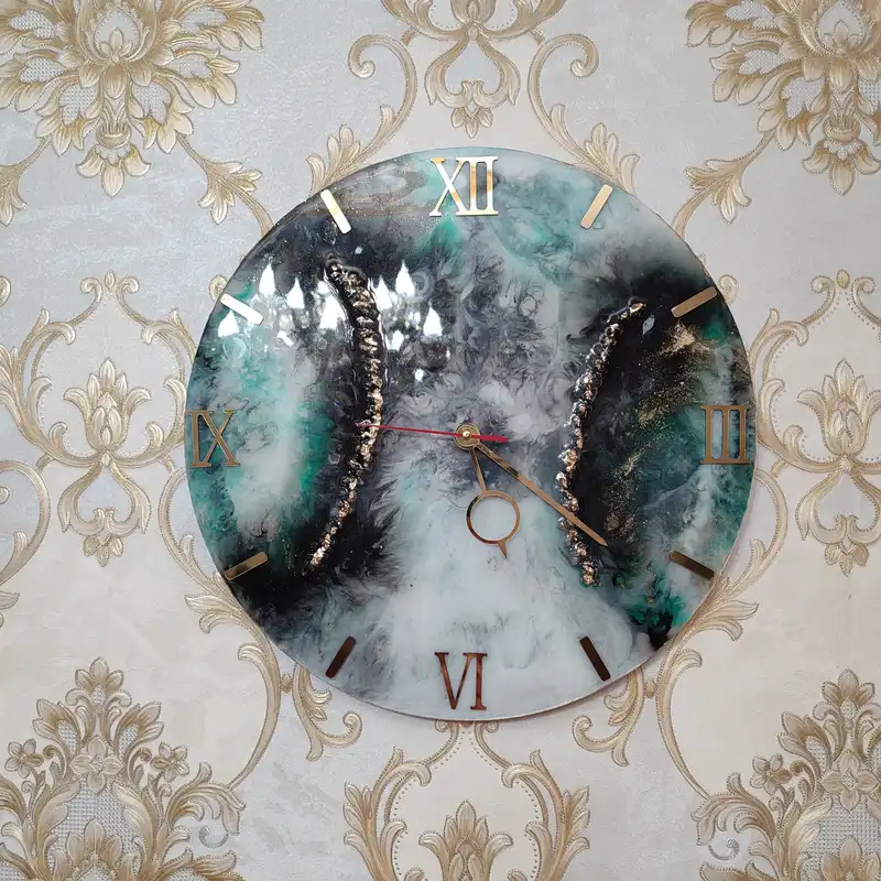 ساعت دیواری رزینی کد 02