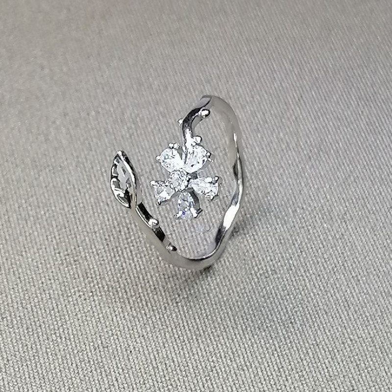 بند انگشتی نقره زنانه شهر جواهر مدل SJ-GB086