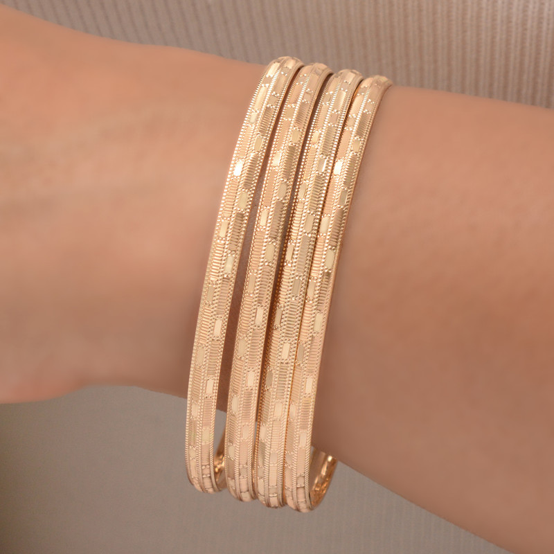 النگو طلا 18 عیار زنانه طلای مستجابی مدل تراش 4003 کد 04 النگو طلا 18 عیار زنانه طلای مستجابی مدل تراش 4003 کد 04