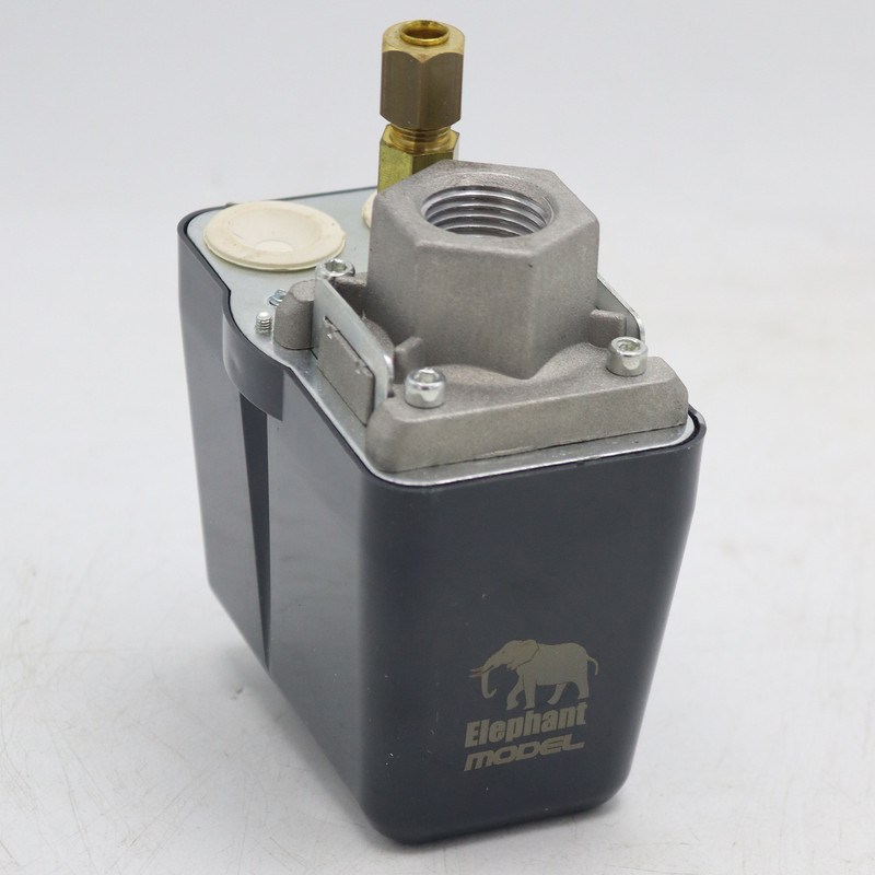 کلید اتومات کمپرسور هوا مدل الفنت کد YPCO-GERMANY-3FAZ-500V