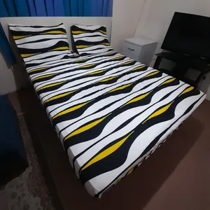 سرویس ملحفه مدل کشدوز niki05.25 طرح موج.کویر کد 160  دو نفره سه تکه