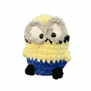 عروسک بافتنی طرح مینیون دو چشم