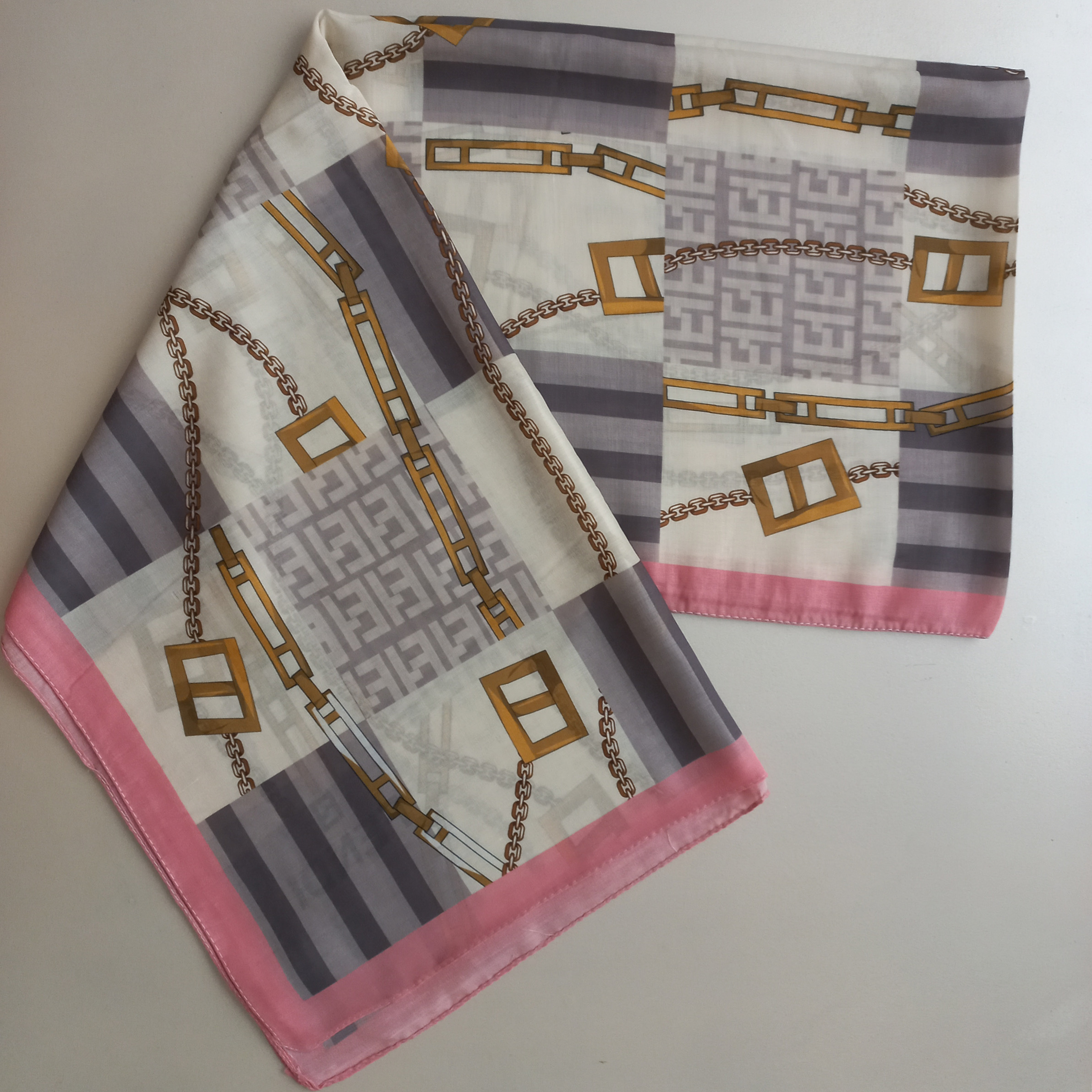 شال زنانه  مدل نخی زنجیره ای مزونی