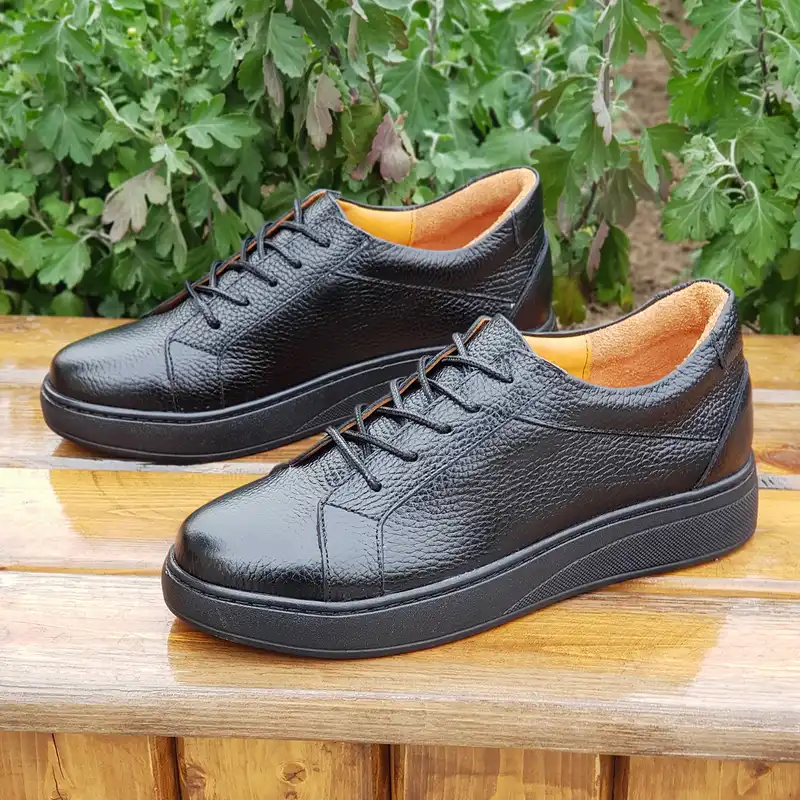 کفش روزمره زنانه مدل چرم طبیعی کد 0059 رنگ مشکی