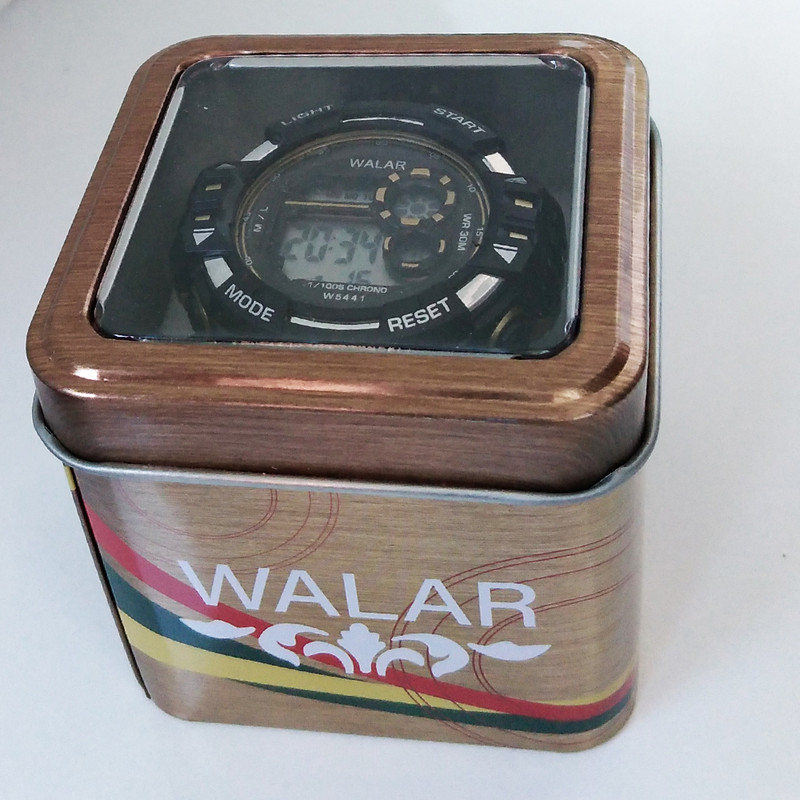 ساعت مچی دیجیتال والار مدل اسپرت چراغ دار کد 10.20