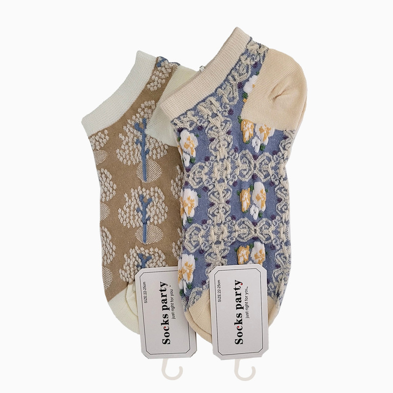 جوراب زنانه مدل برجسته فانتزی کد 01224 بسته 2 عددی