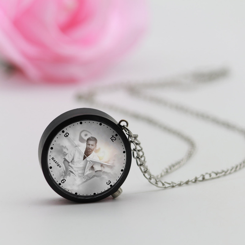 ساعت گردنبندی عقربه ای ناکسیگو مدل ماکان بند امیر مقاره کد NF12646 ساعت گردنبندی عقربه ای ناکسیگو مدل ماکان بند امیر مقاره کد NF12646