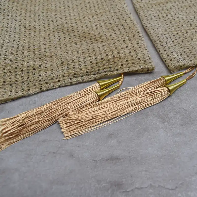 شال زنانه مدل نقطه ای کد 2006