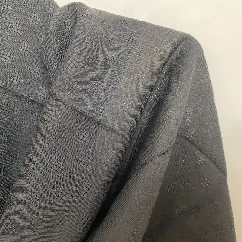 روسری زنانه مدل نخی گارزا ژاکارد دست دوز کد 02