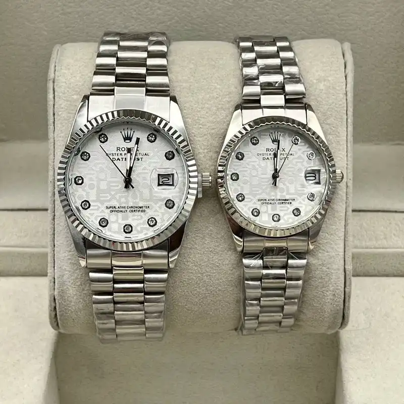 ست ساعت مچی عقربه ای زنانه و مردانه مدل Rlx_02